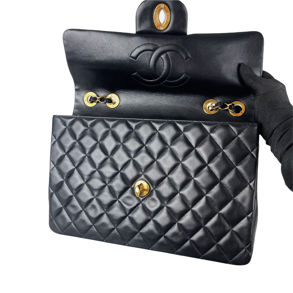 Jumbo XL Flap Lambskin Leather Black GHW