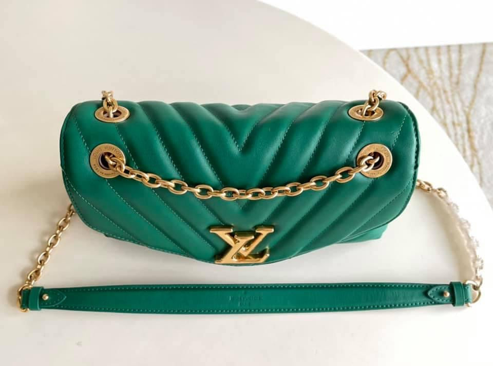 Louis Vuitton New Wave Chain bag