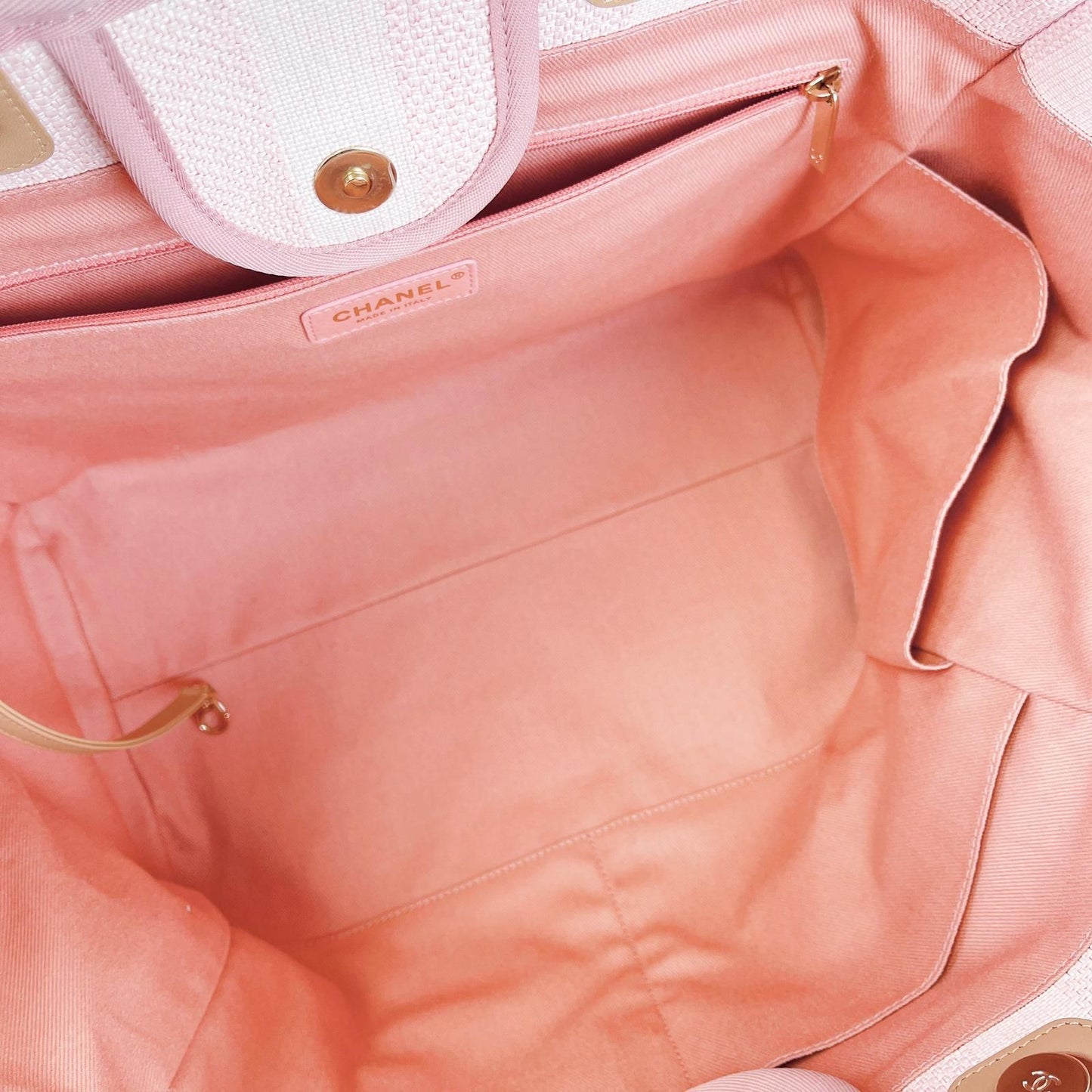 Medium Deauville Tote Mixed Fibers Pink SHW