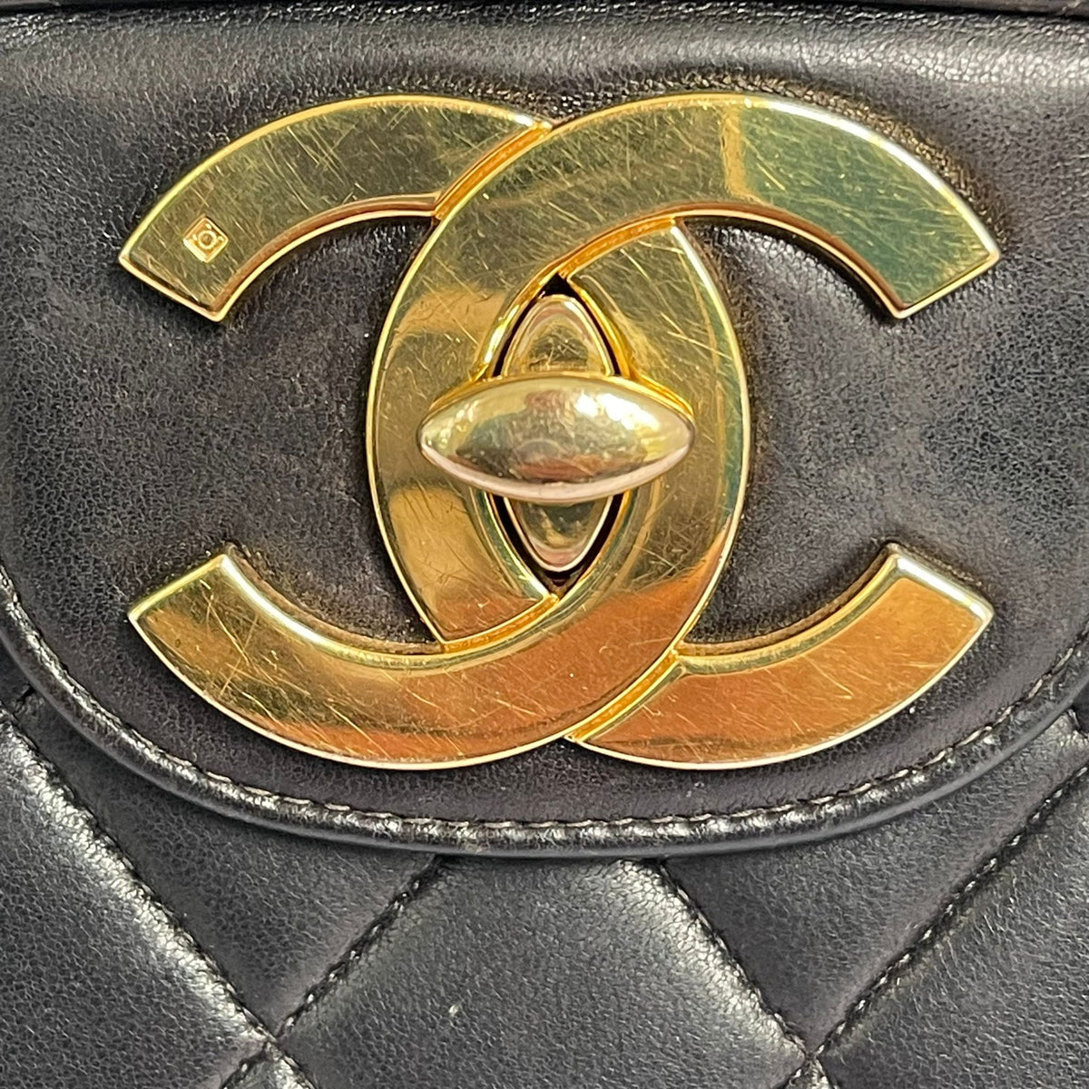 Vintage Jumbo XL Lambskin Black GHW