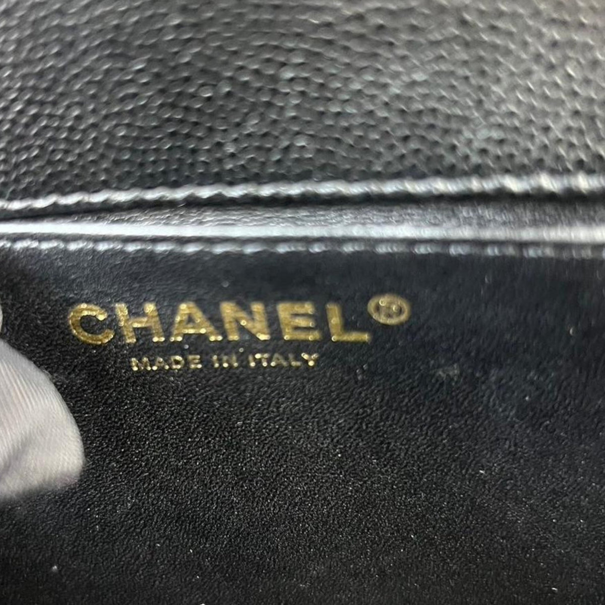 Boy Old Medium Caviar Black GHW