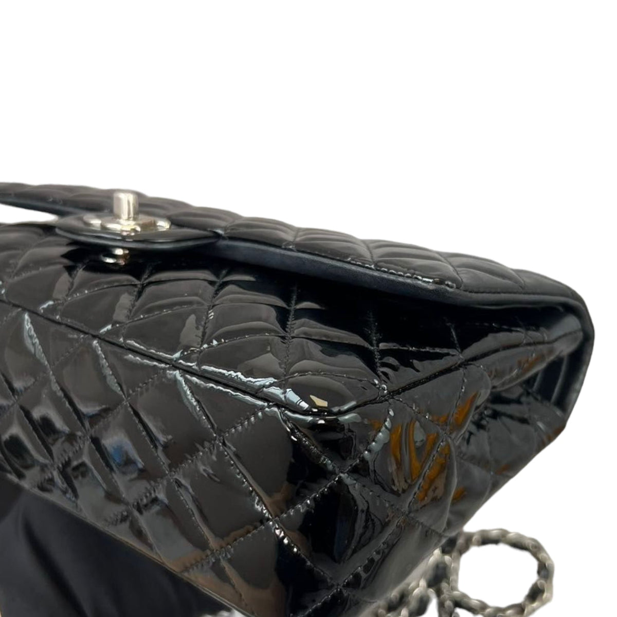 Medium Classic Flap Patent Black SHW