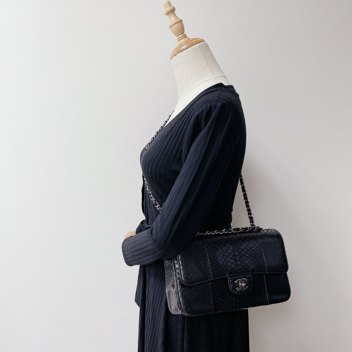 Classic Flap Medium Bag Python Black SHW