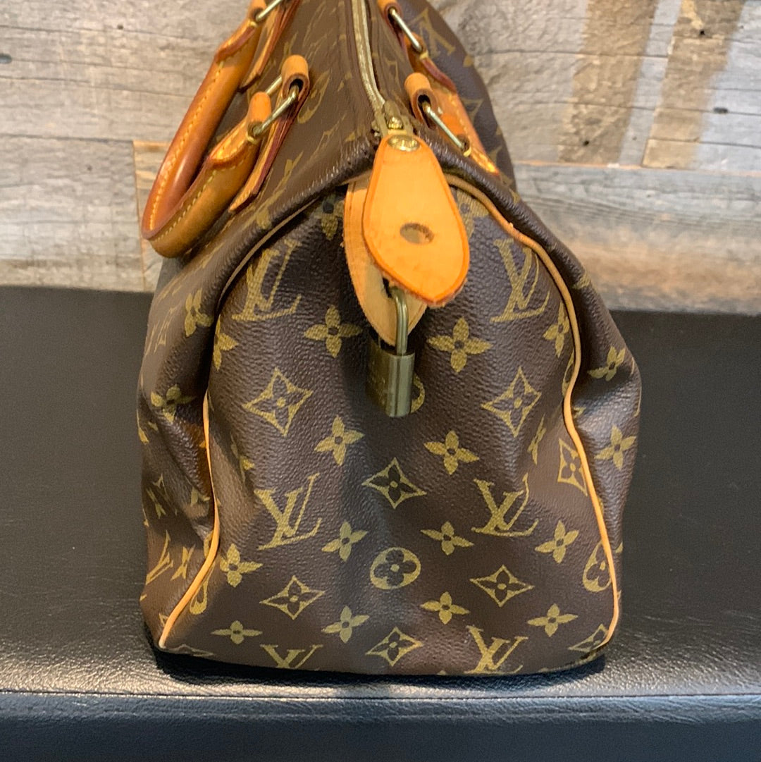 Louis Vuitton Monogram Speedy 30
