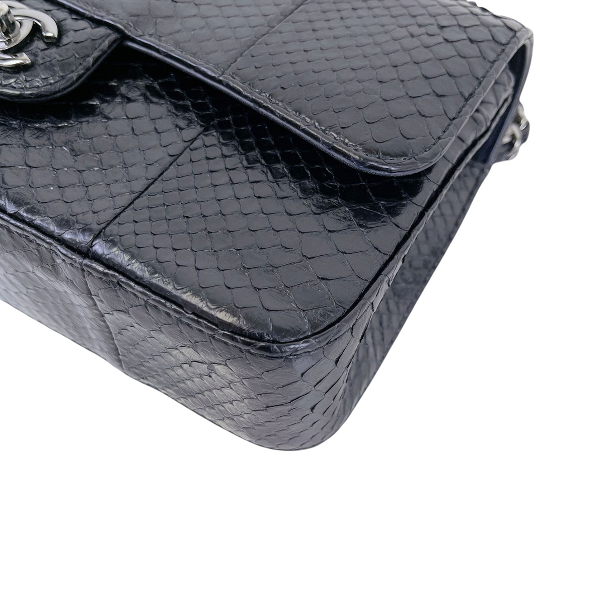 Classic Flap Medium Bag Python Black SHW