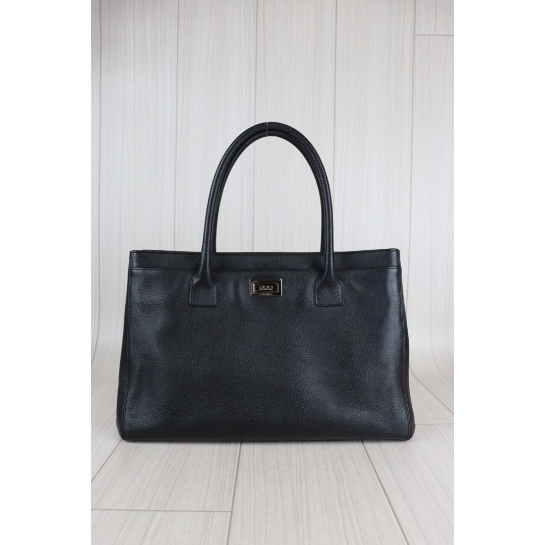 Rank A ｜ CHANEL Calf Leather 2.55 Tote Bag Shoulder Bag｜230062610