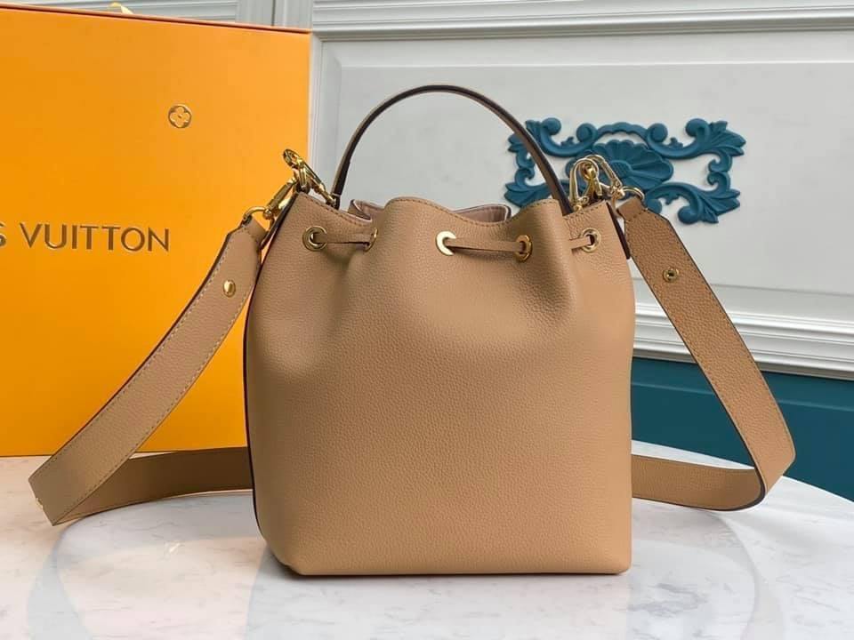 Louis Vuitton Lockme Bucket Bag