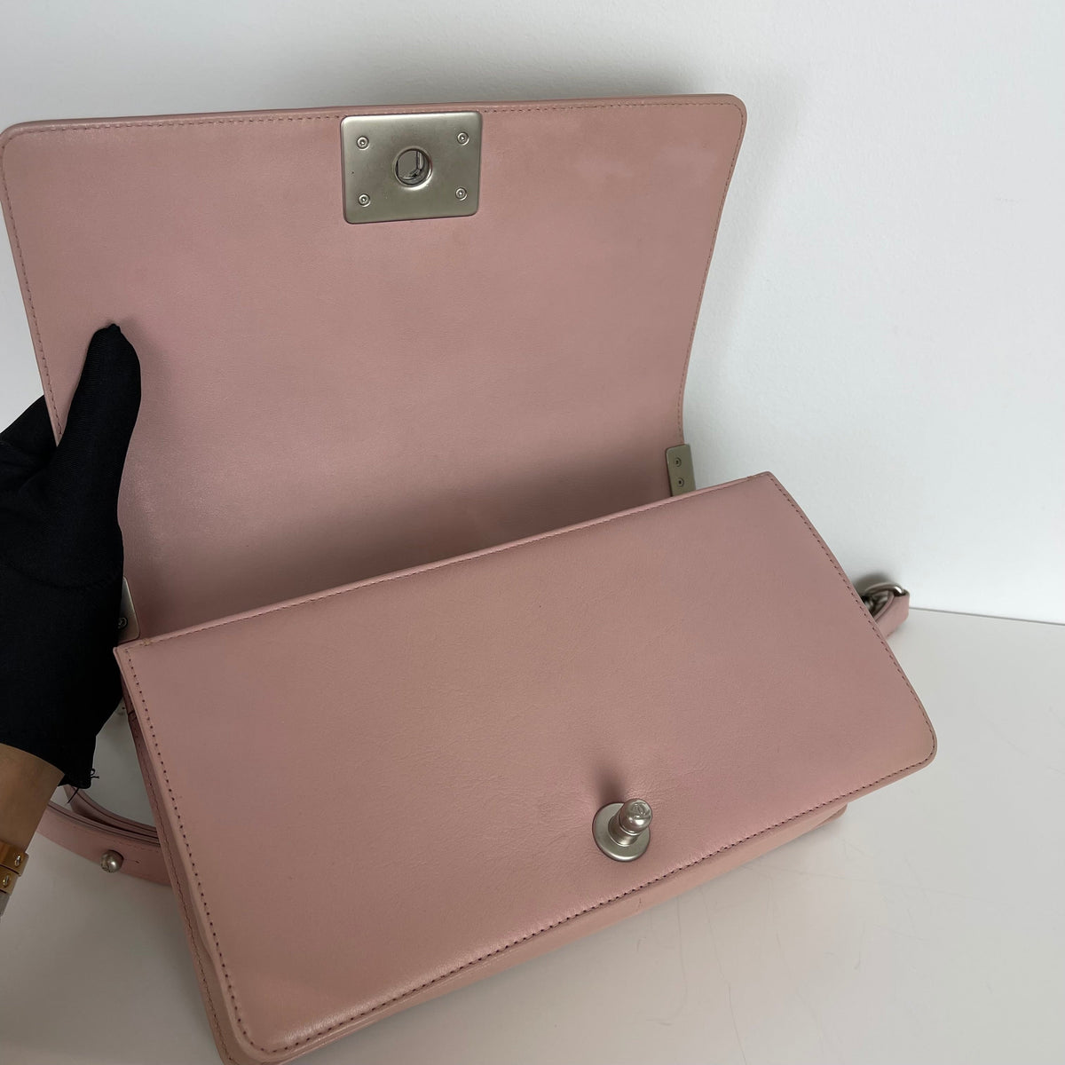 Le Boy Lambskin Old Medium Pink SHW