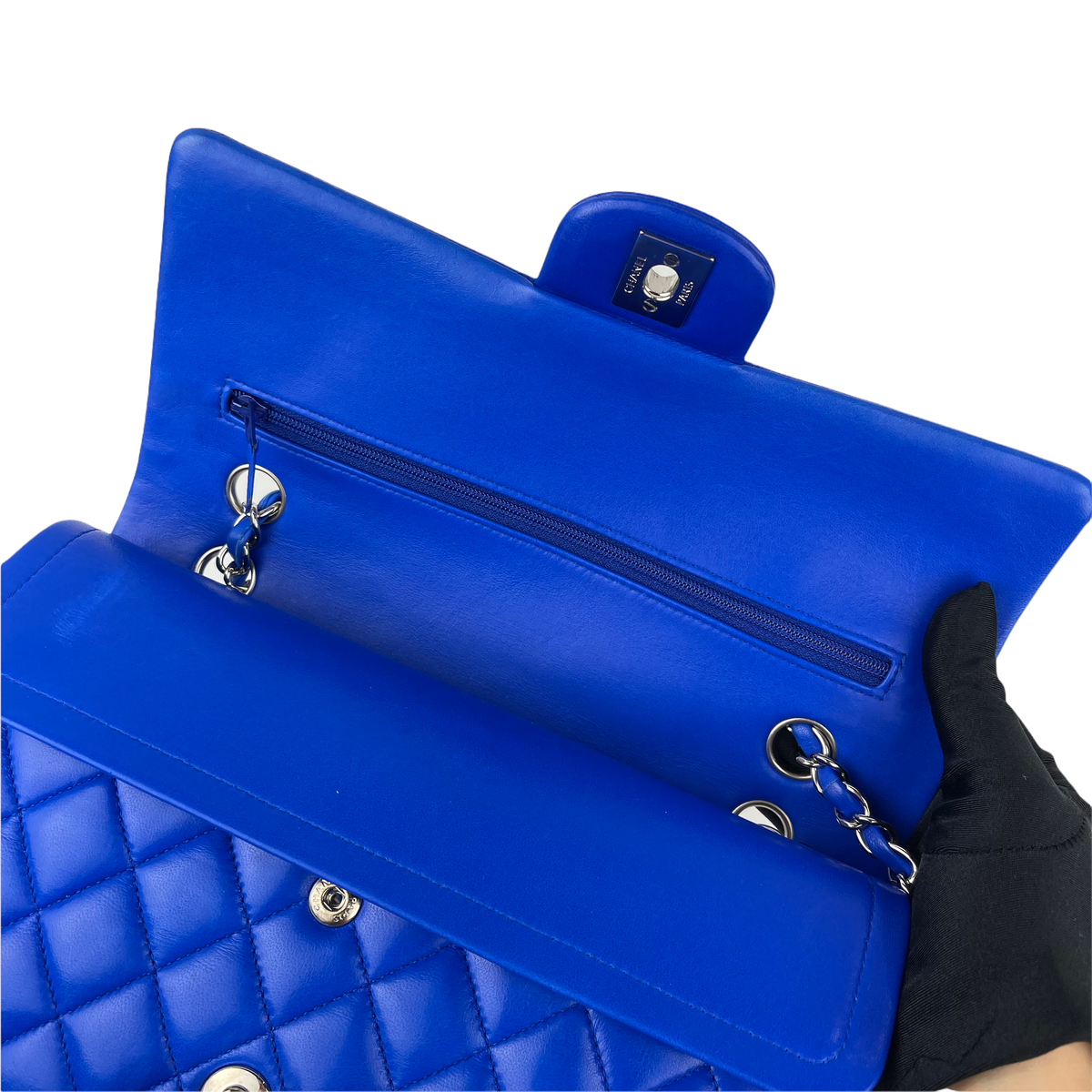 Classic Flap Medium Lambskin Blue SHW
