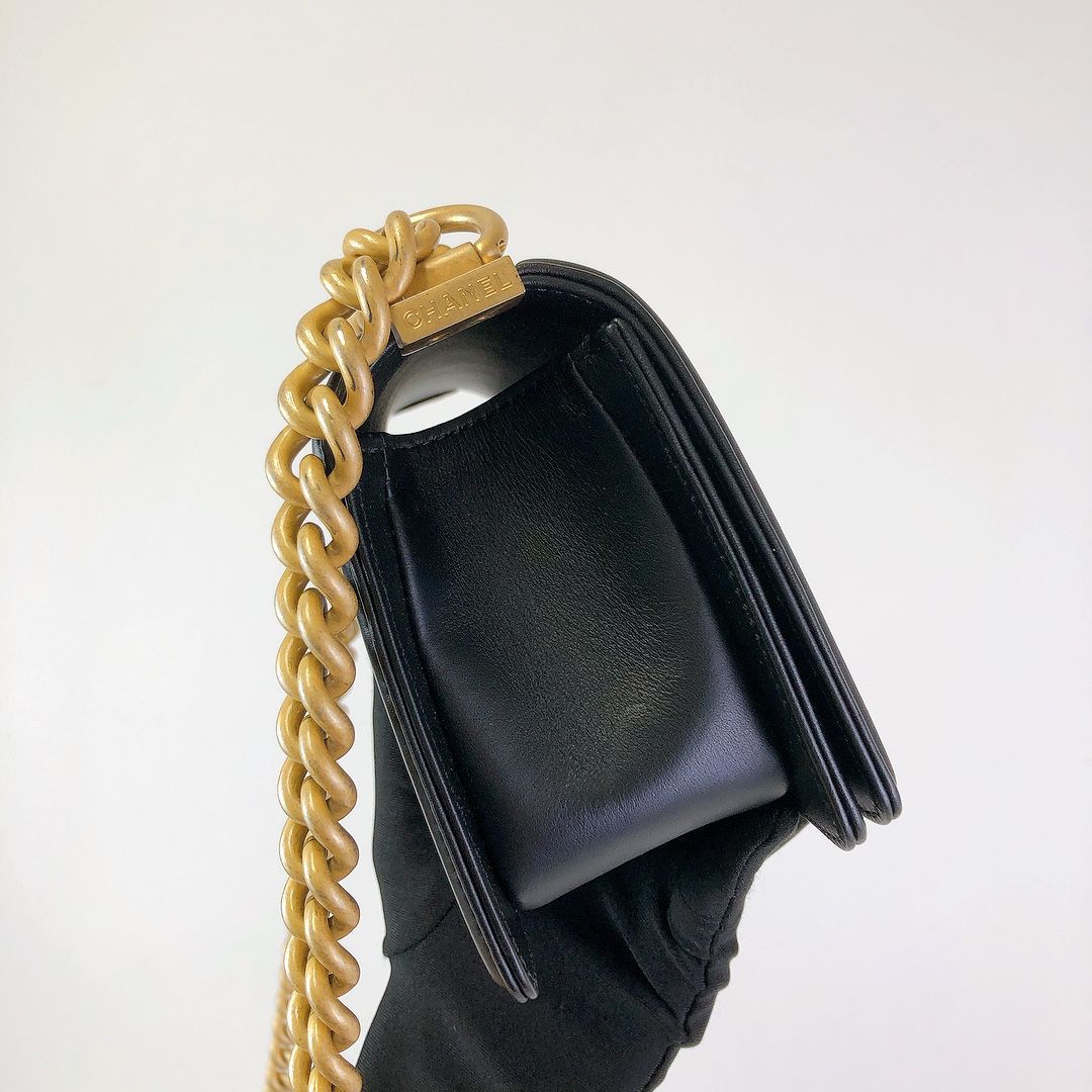 Small Boy Bag Caviar Calfskin Black GHW