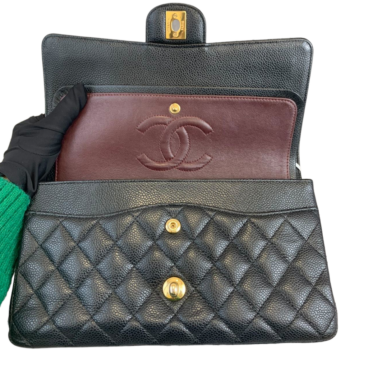 Classic Flap Caviar Medium Black GHW