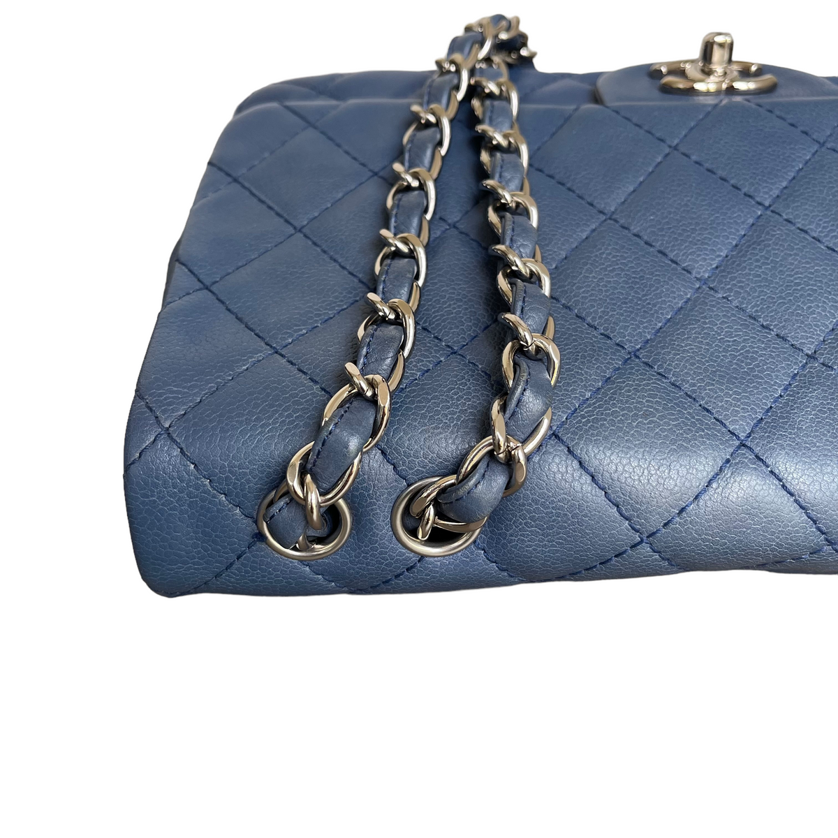 Single Flap Jumbo Washed Caviar Blue SHW