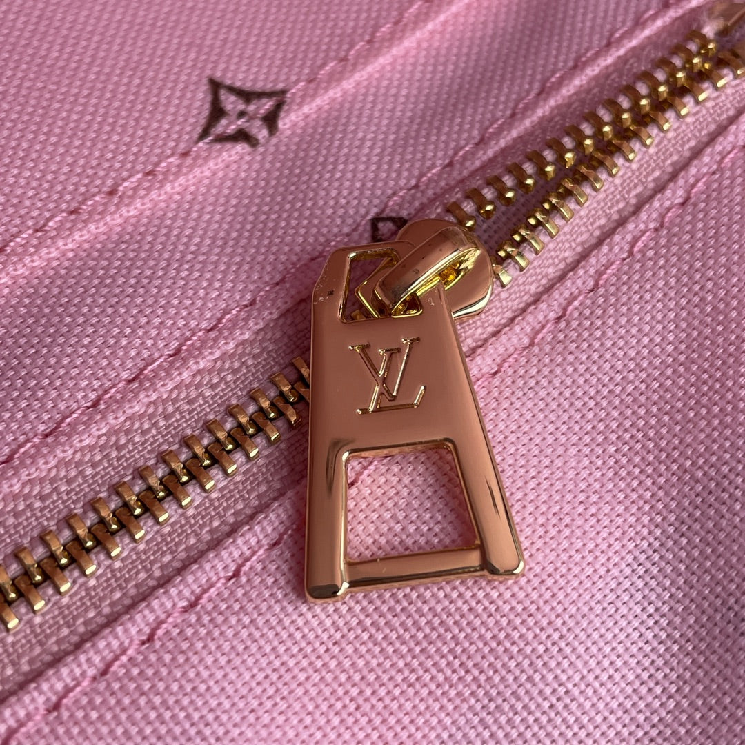 Louis Vuitton OnTheGo MM Bag