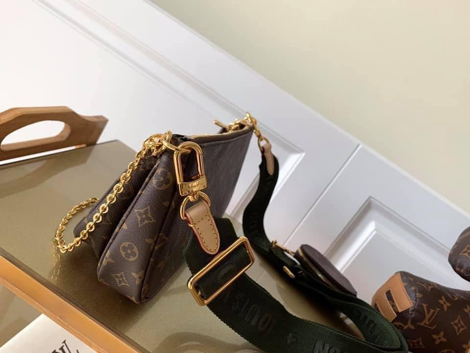 Louis Vuitton Multi Pochette Accessories