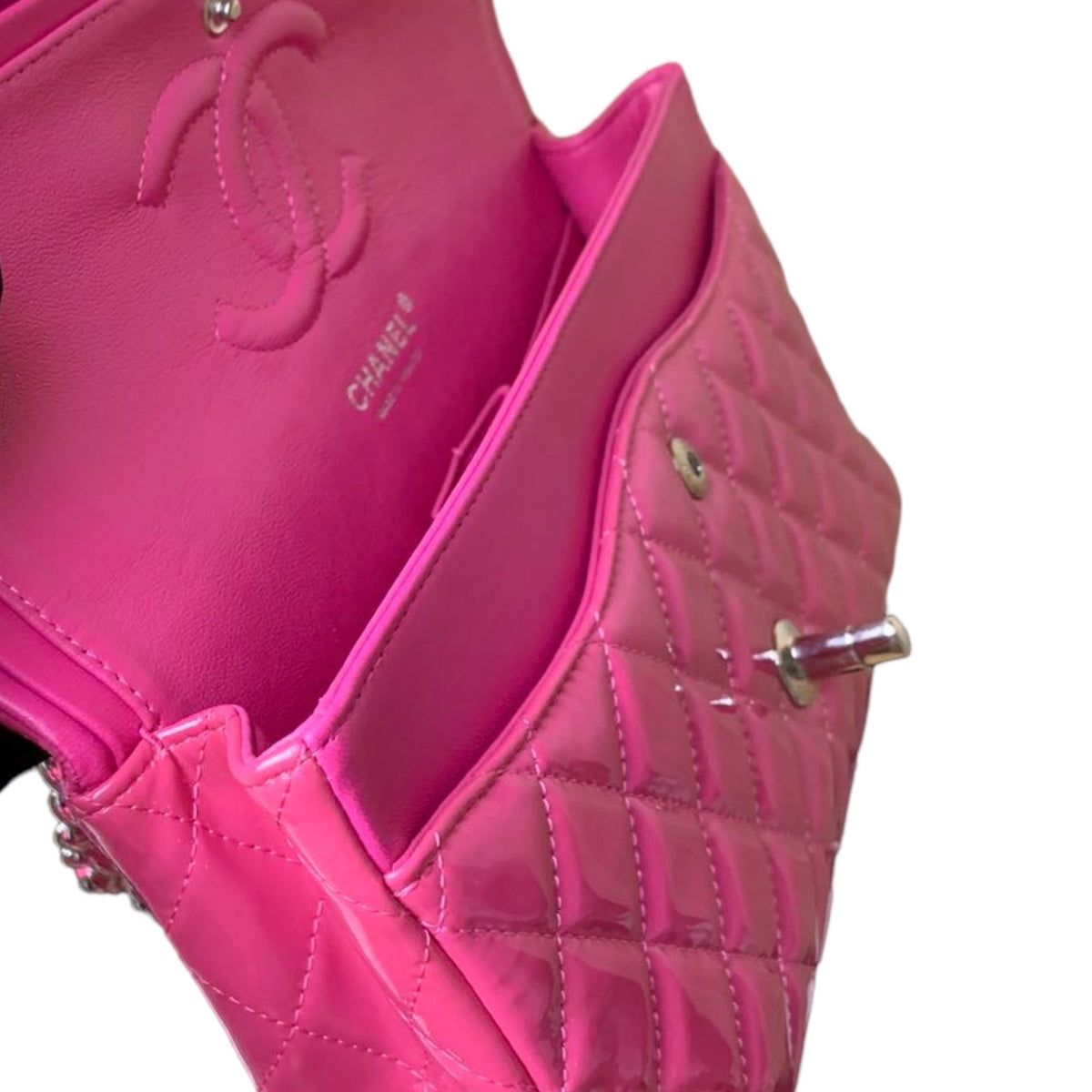 Classic Flap Medium Patent Pink SHW