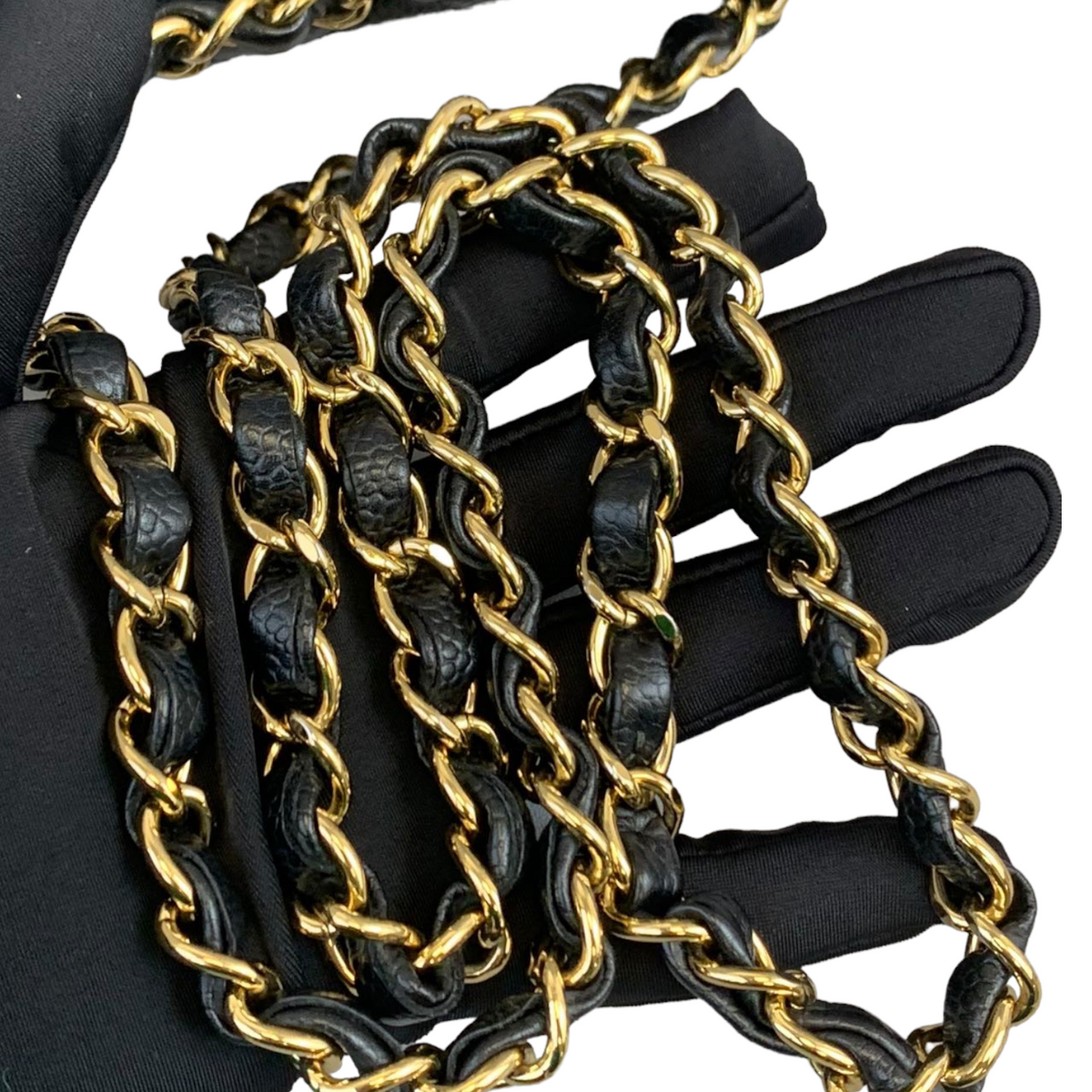 Classic Flap Caviar Medium Black GHW