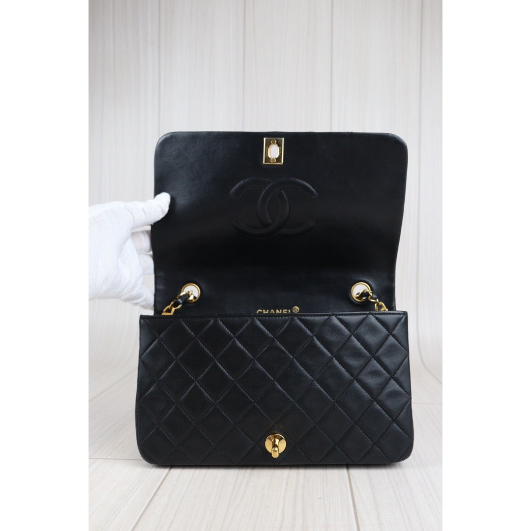 Rank AB ｜CHANEL Lambskin CF23 Shoulder Bag ｜23052017