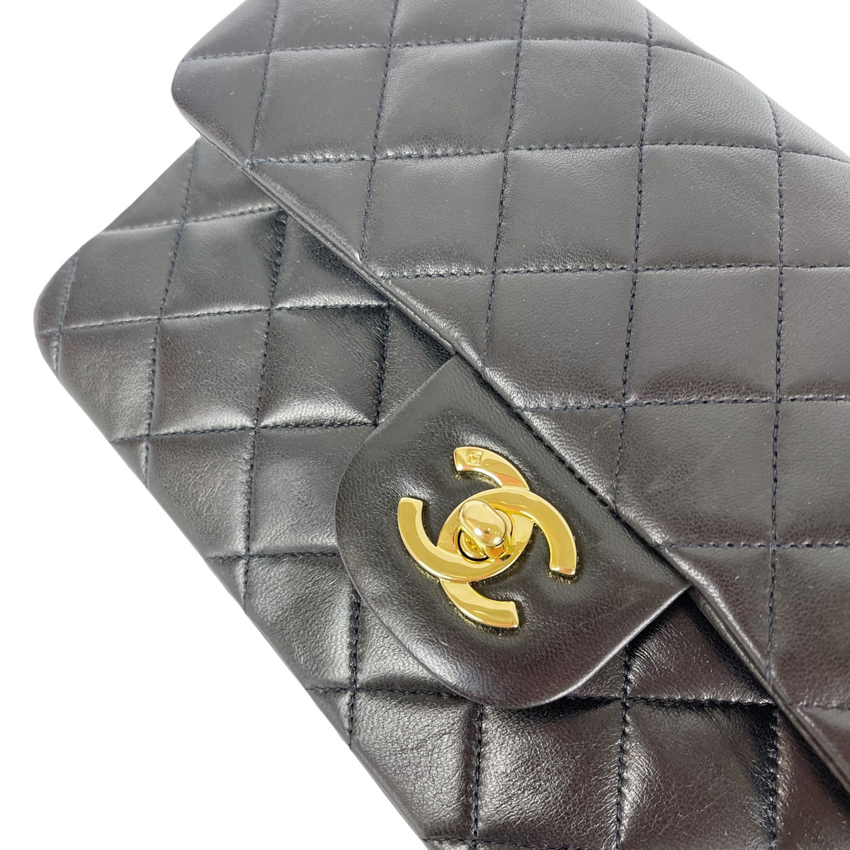 Vintage Classic Double Flap Bag Lambskin Small Black GHW