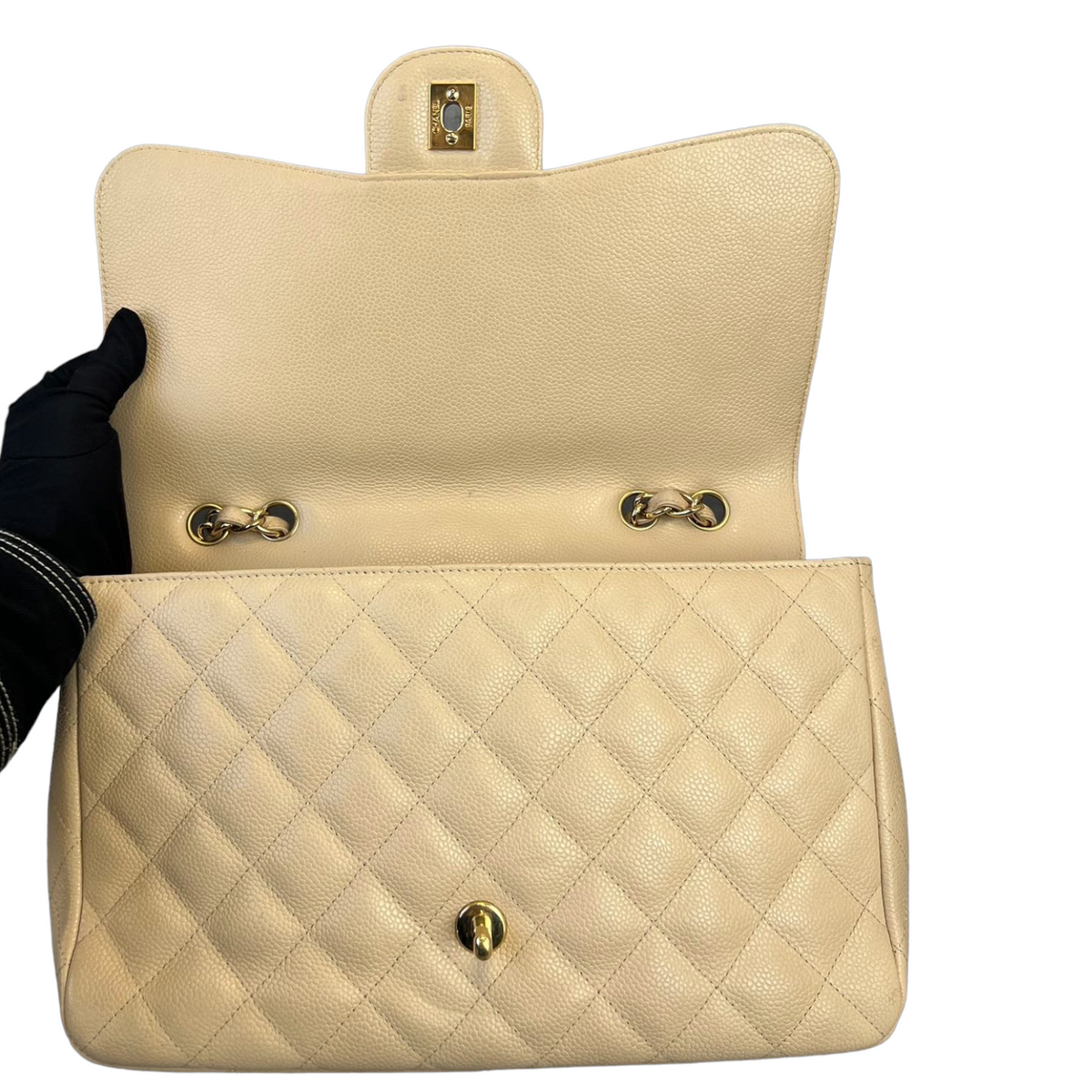 Classic single Flap Beige Jumbo SHW