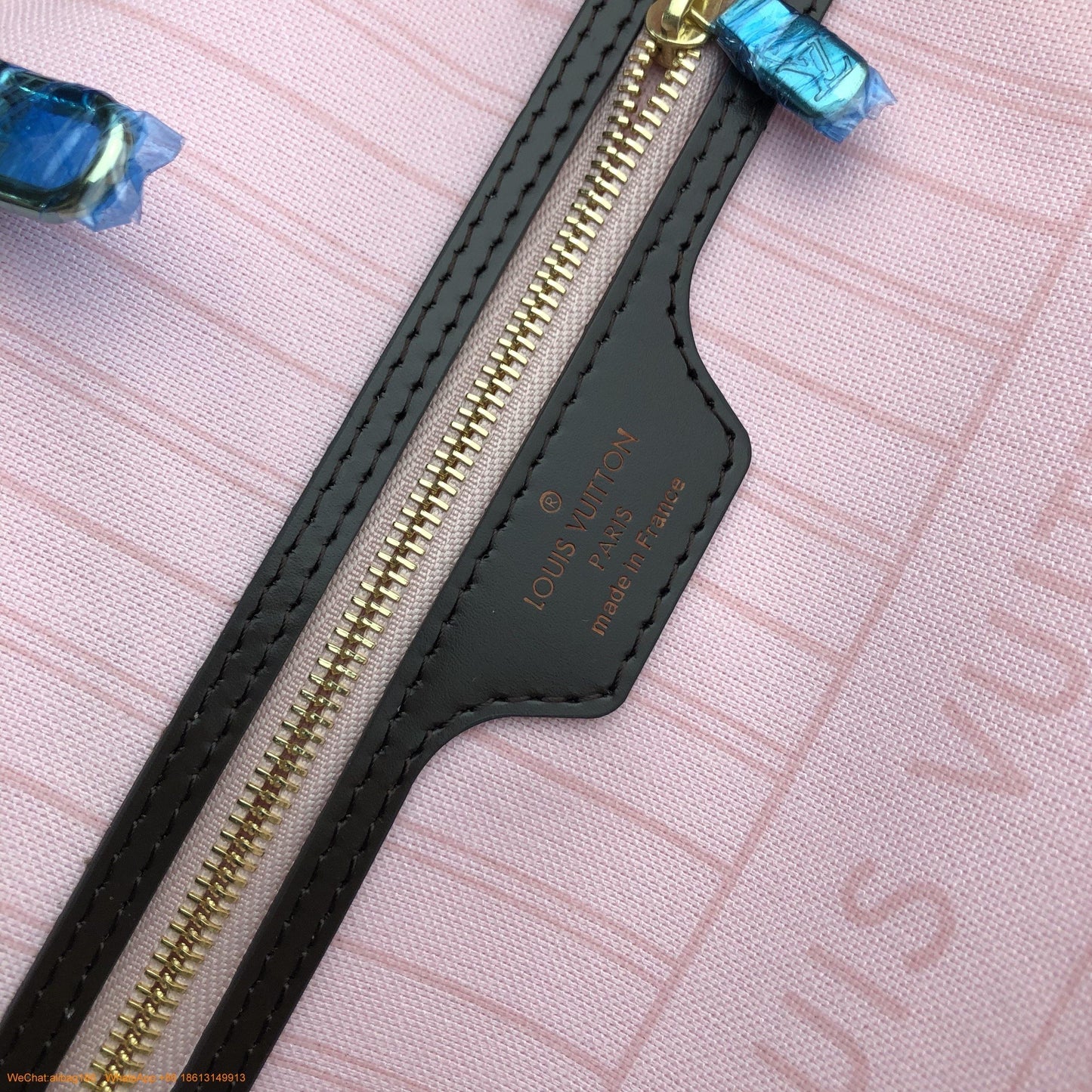 Louis Vuitton Neverfull MM Tote Bag