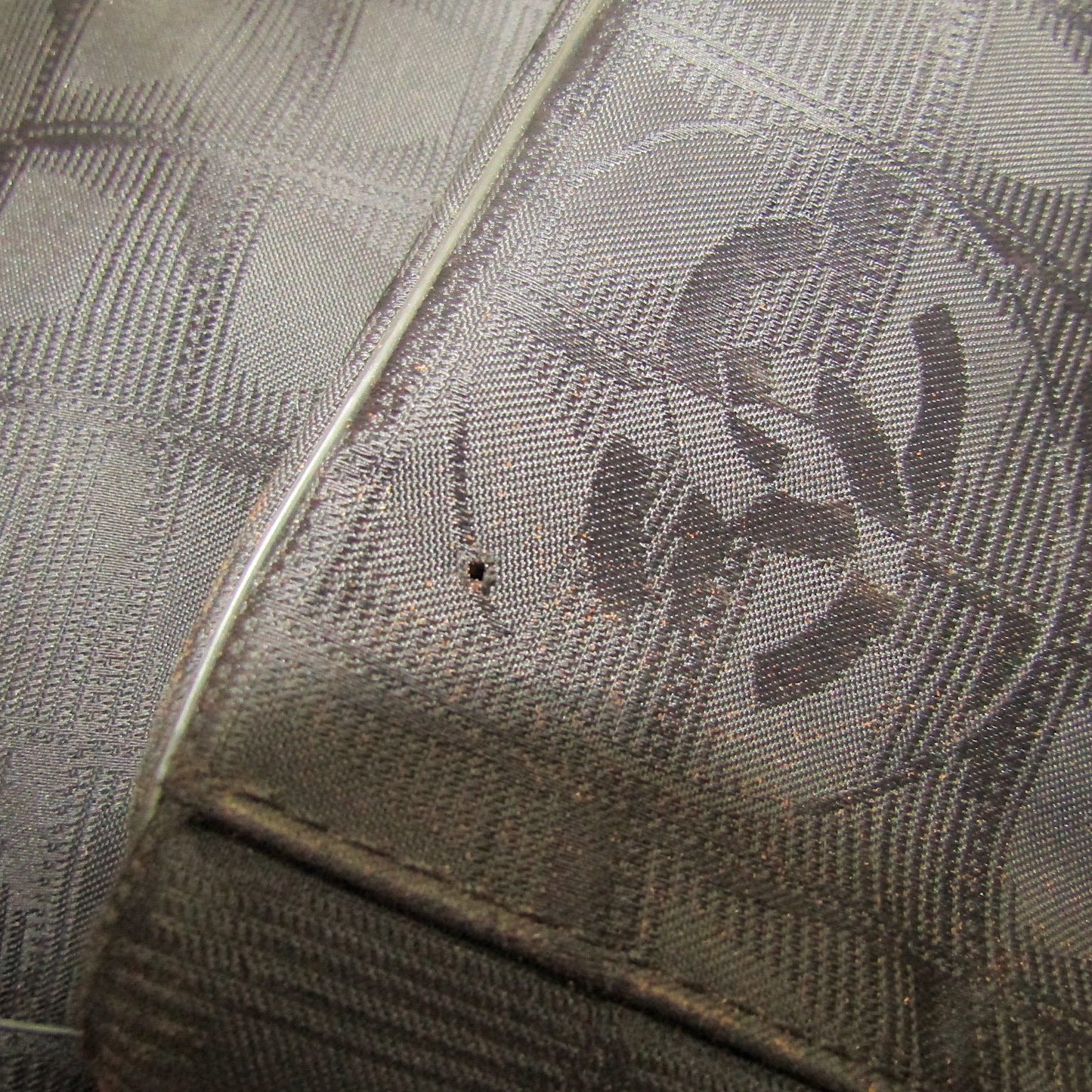 CHANEL Shoulder Bag in Black Fabric