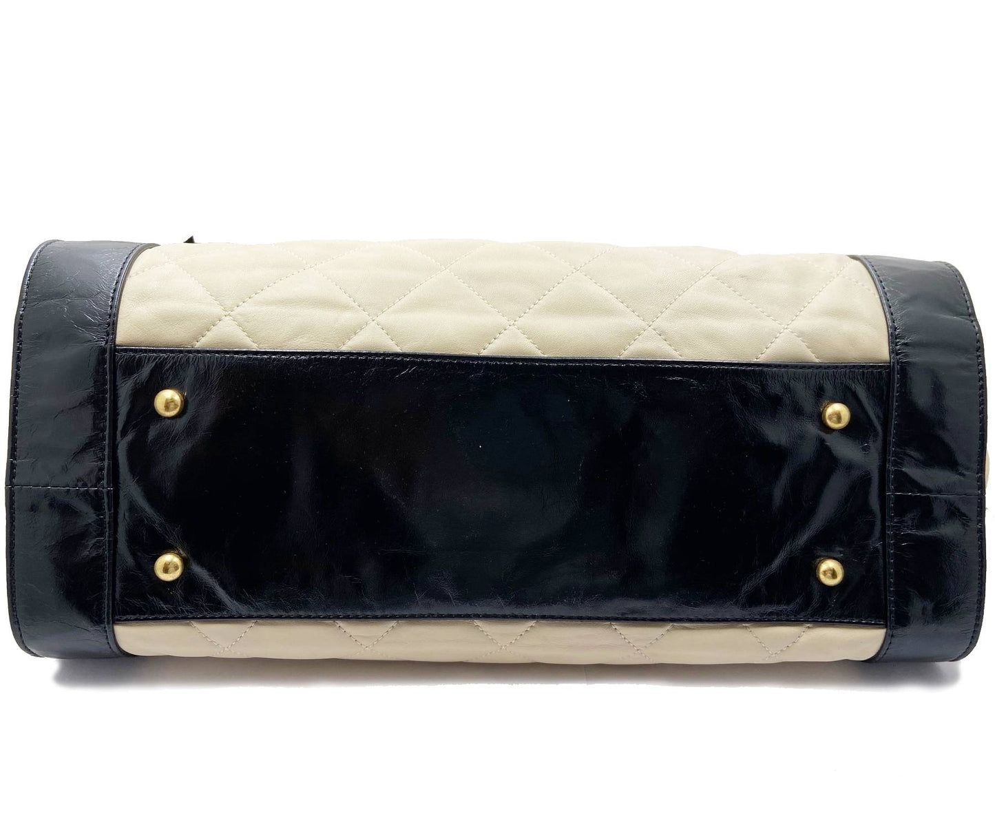 CHANEL Ivory Black Leather Hand Shoulder Bag