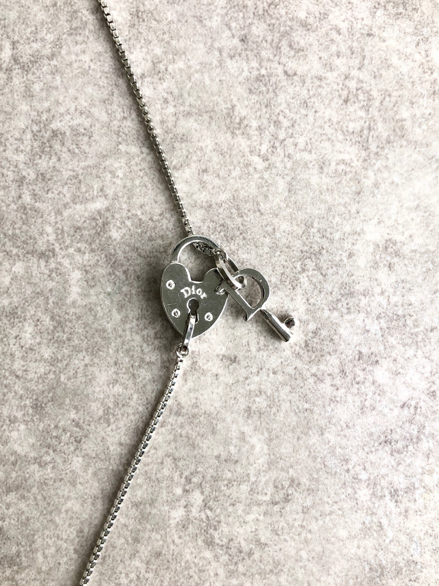Christian Dior Heart Motif Necklace Silver Vintage cmpjwe