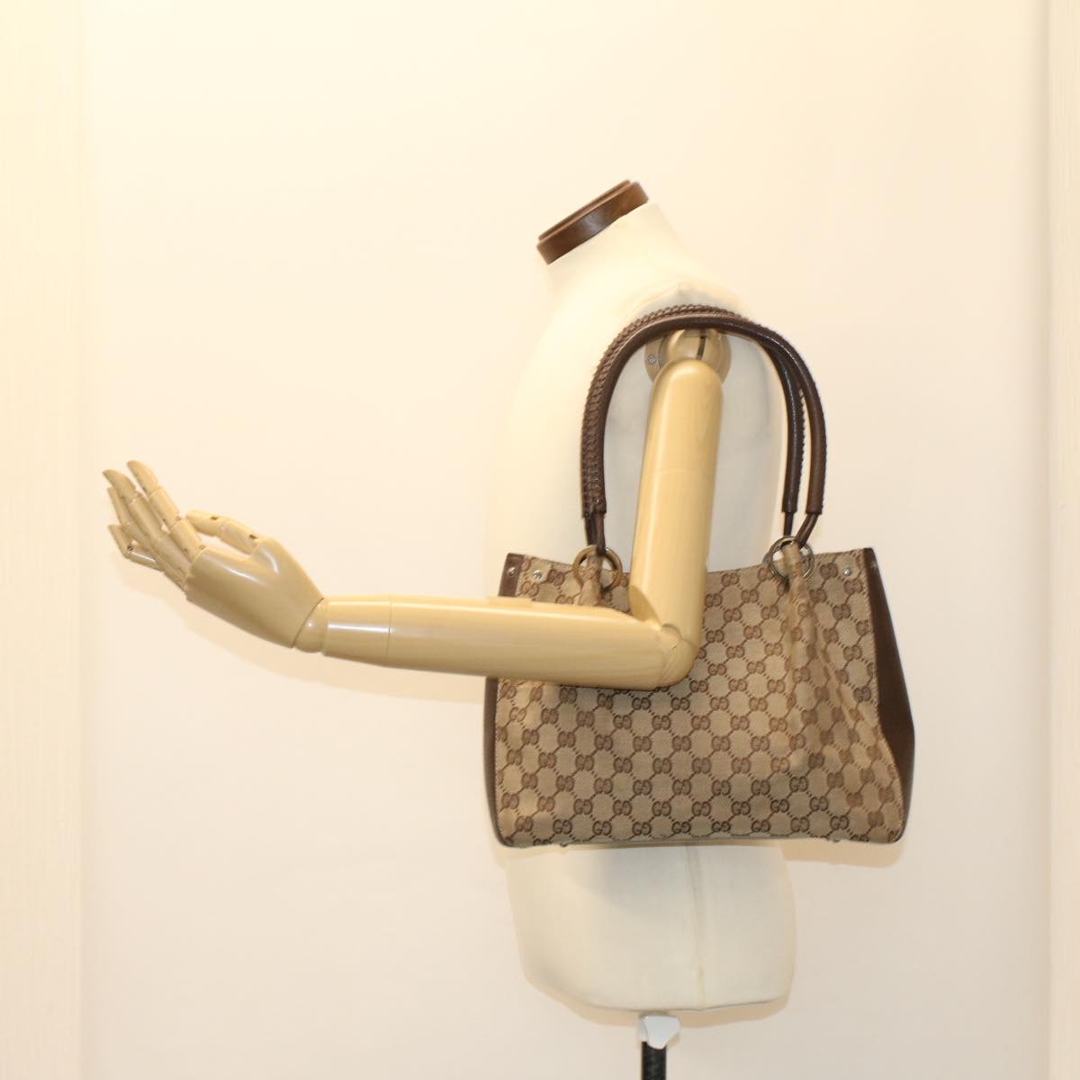 Gucci GG Canvas Hand Bag Beige 115007  ki3212