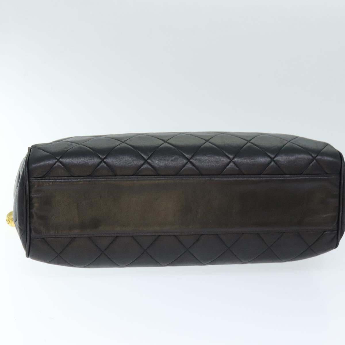 Top Quality Chanel Matelasse Chain Shoulder Bag Lamb Skin Black CC Auth ki4411