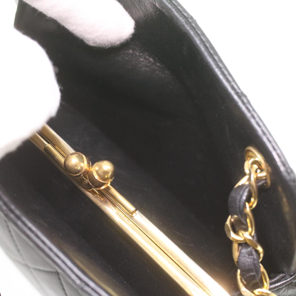Top Quality Chanel Matelasse Clasp Chain Shoulder Bag Lamb Skin Black CC Auth kk164