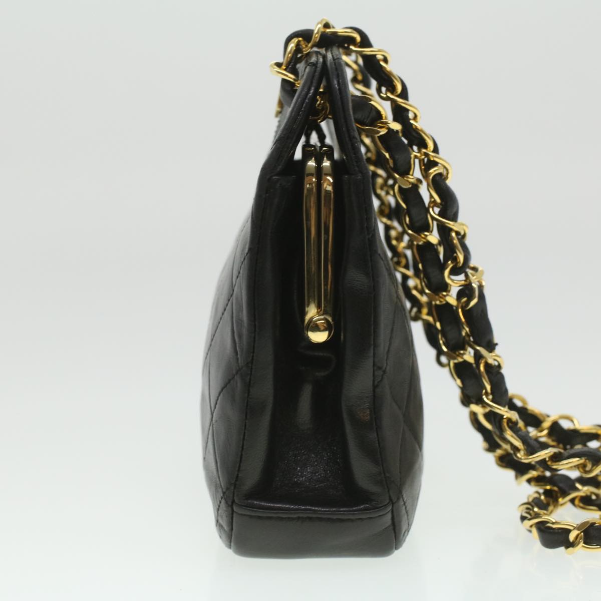 Top Quality Chanel Matelasse Clasp Chain Shoulder Bag Lamb Skin Black CC Auth kk164