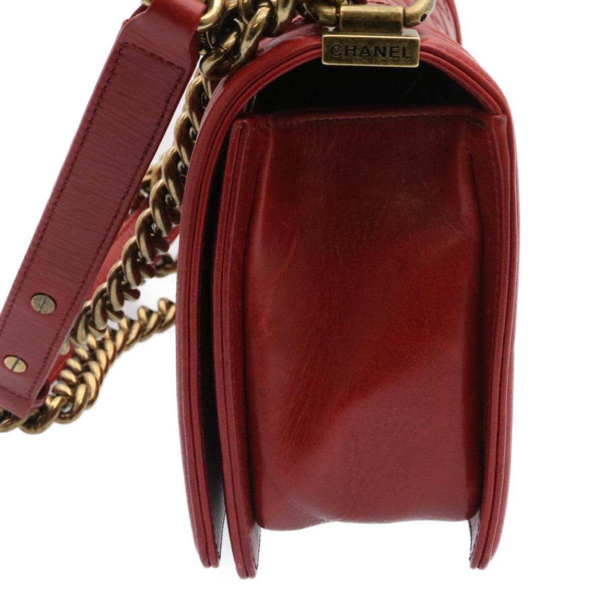 CHANEL Boy  Matelasse Chain Flap Shoulder Bag Leather Red CC Auth knn010