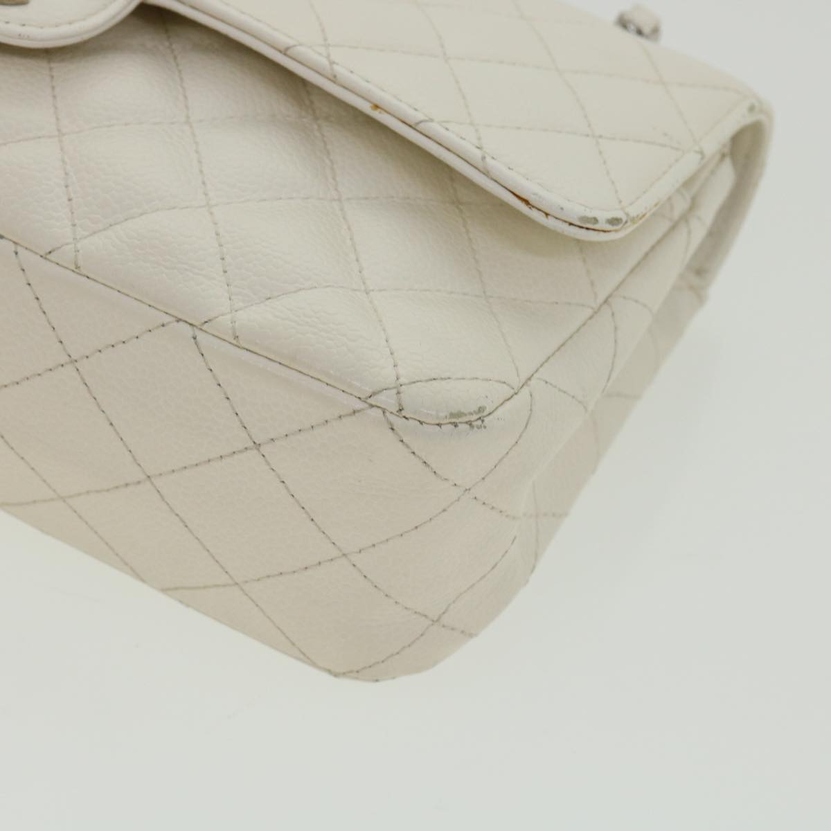 Top Quality Chanel Matelasse Double New Chain Shoulder Bag Caviar Skin White CC Auth knn085