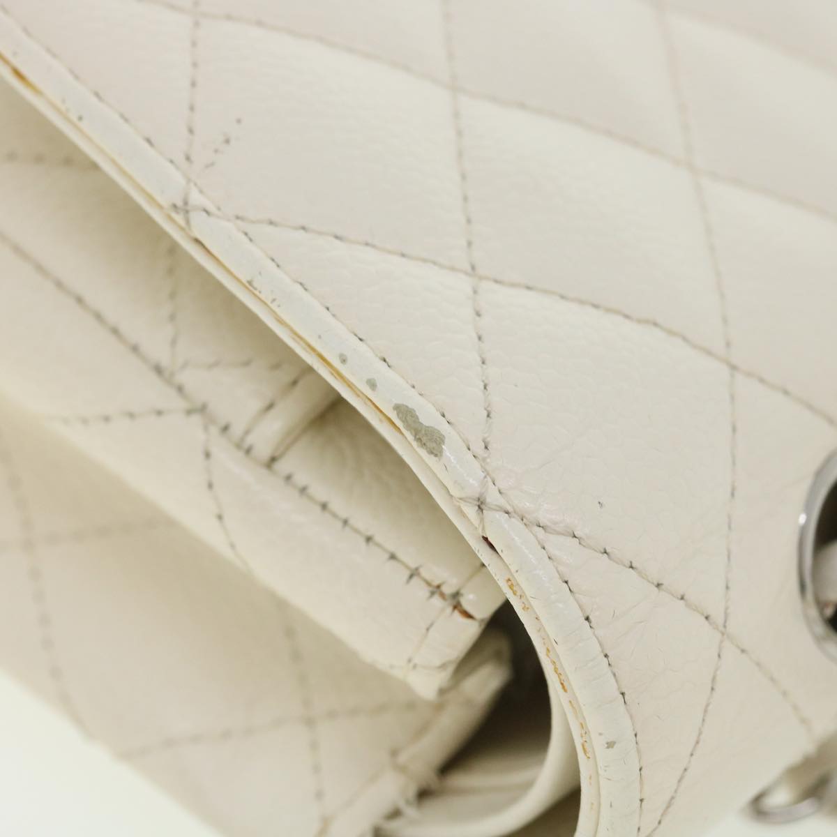 Top Quality Chanel Matelasse Double New Chain Shoulder Bag Caviar Skin White CC Auth knn085