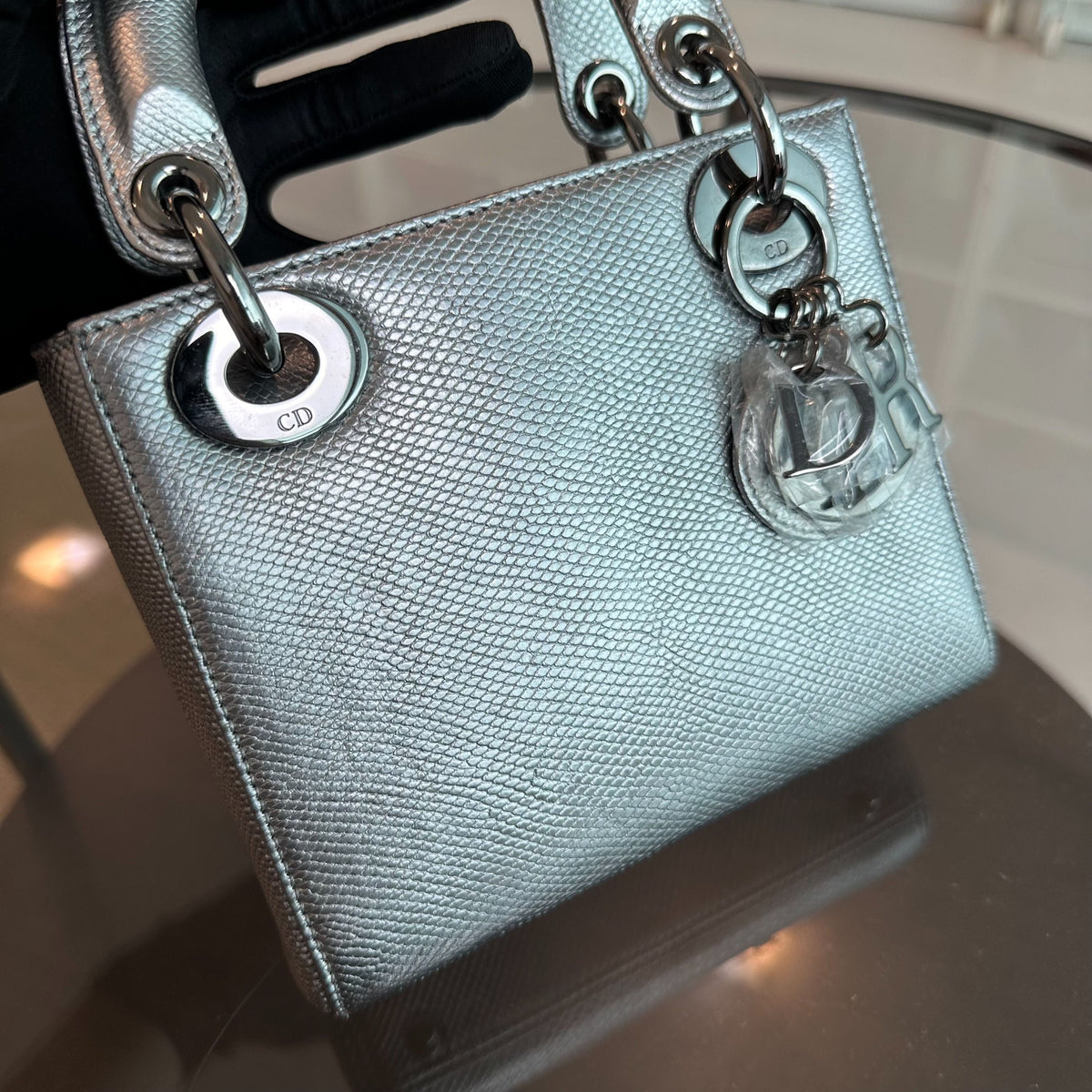 *Like New, Lizard* Lady Mini Lizard Silver Metallic Adjustable Strap SHW