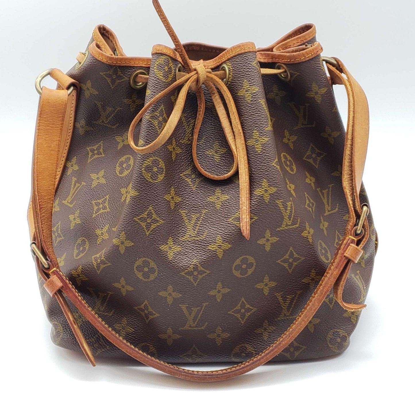 LOUIS VUITTON MONOGRAM PETIT NOE DRAWSTRING BAG