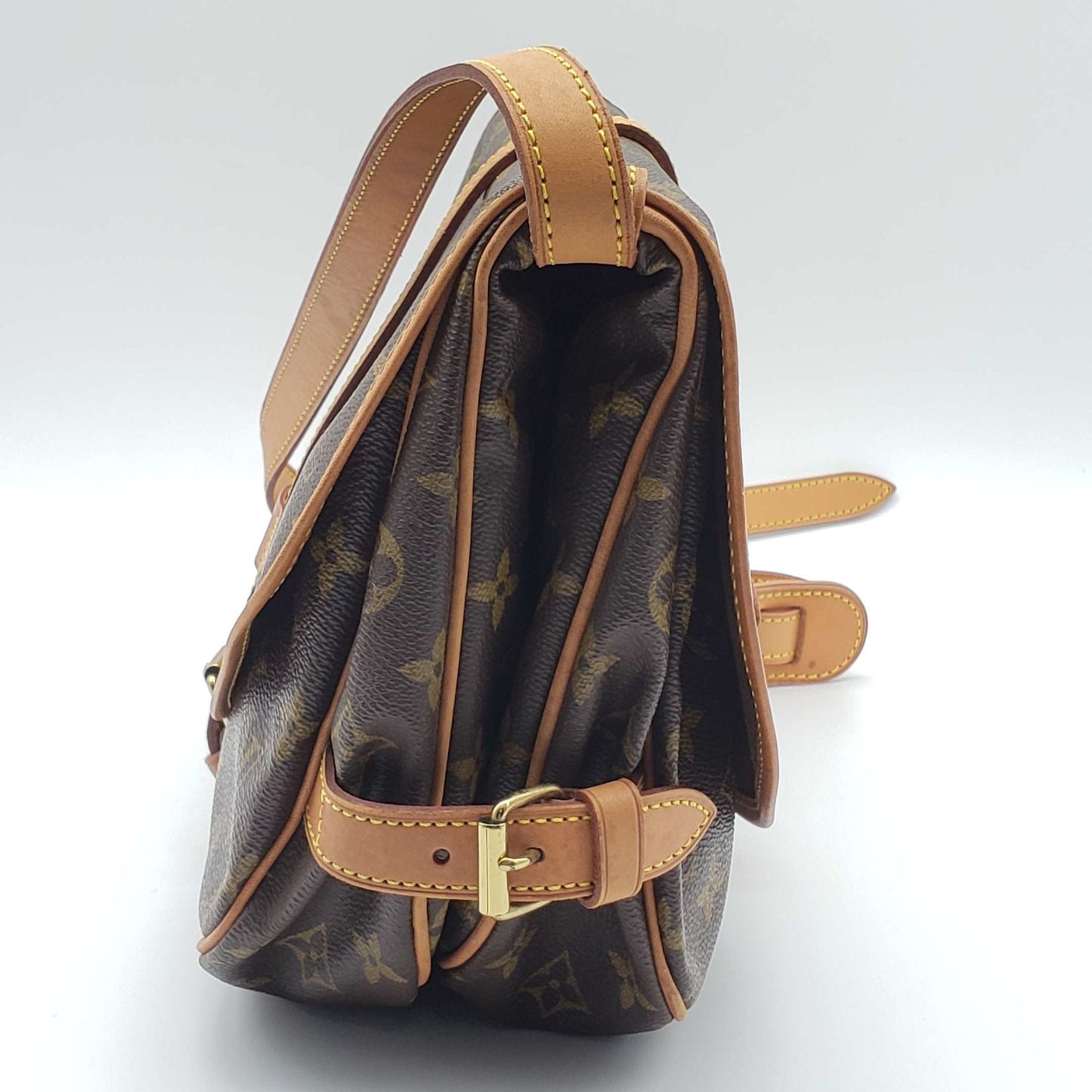 Louis Vuitton Saumur 30 Browns Monogram Crossbody