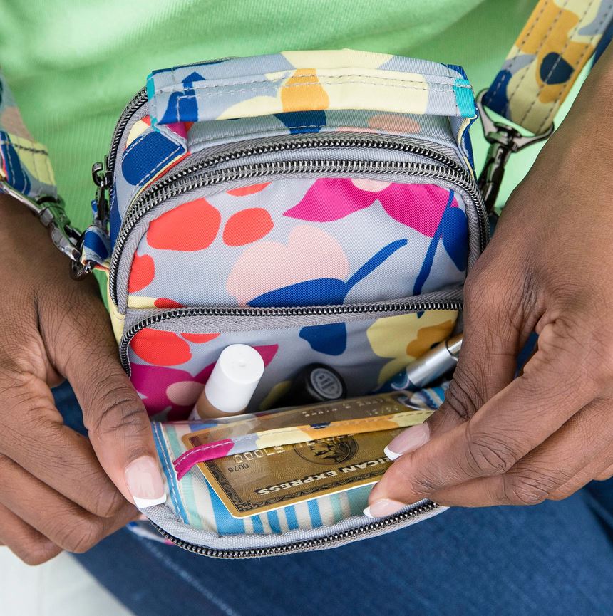 Lug Skeeter Mini 2 Convertible Crossbody