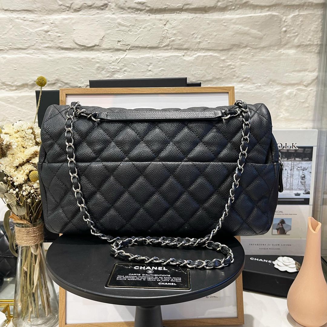 Easy Flap Caviar Jumbo Black SHW