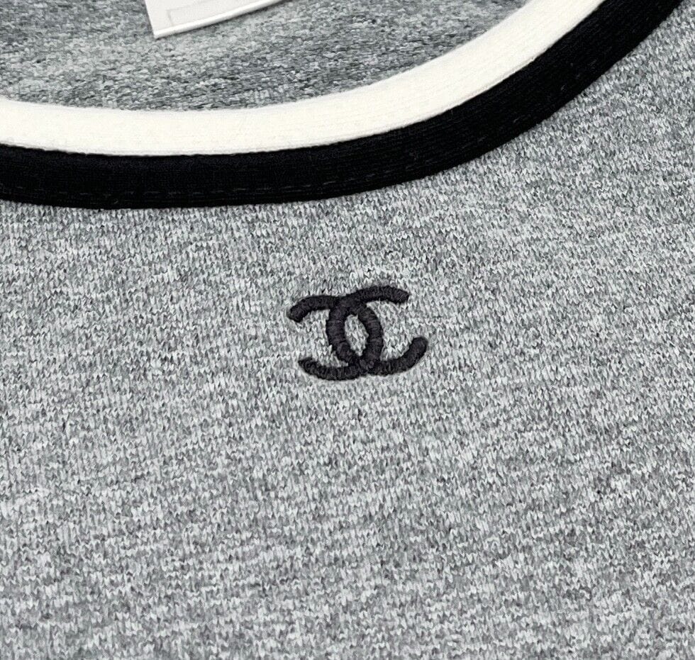 CHANEL Vintage 98P CC Mark Logo T-shirt Top #40 Gray Nylon Spandex