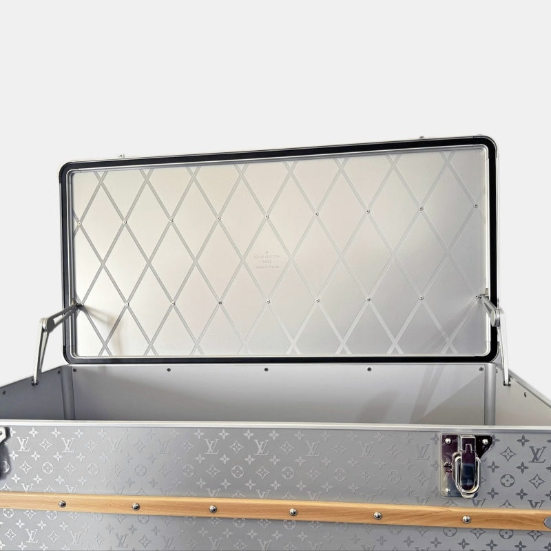 LOUIS VUITTON Silver Monogram Aluminium Malle Courrier 110 Trunk