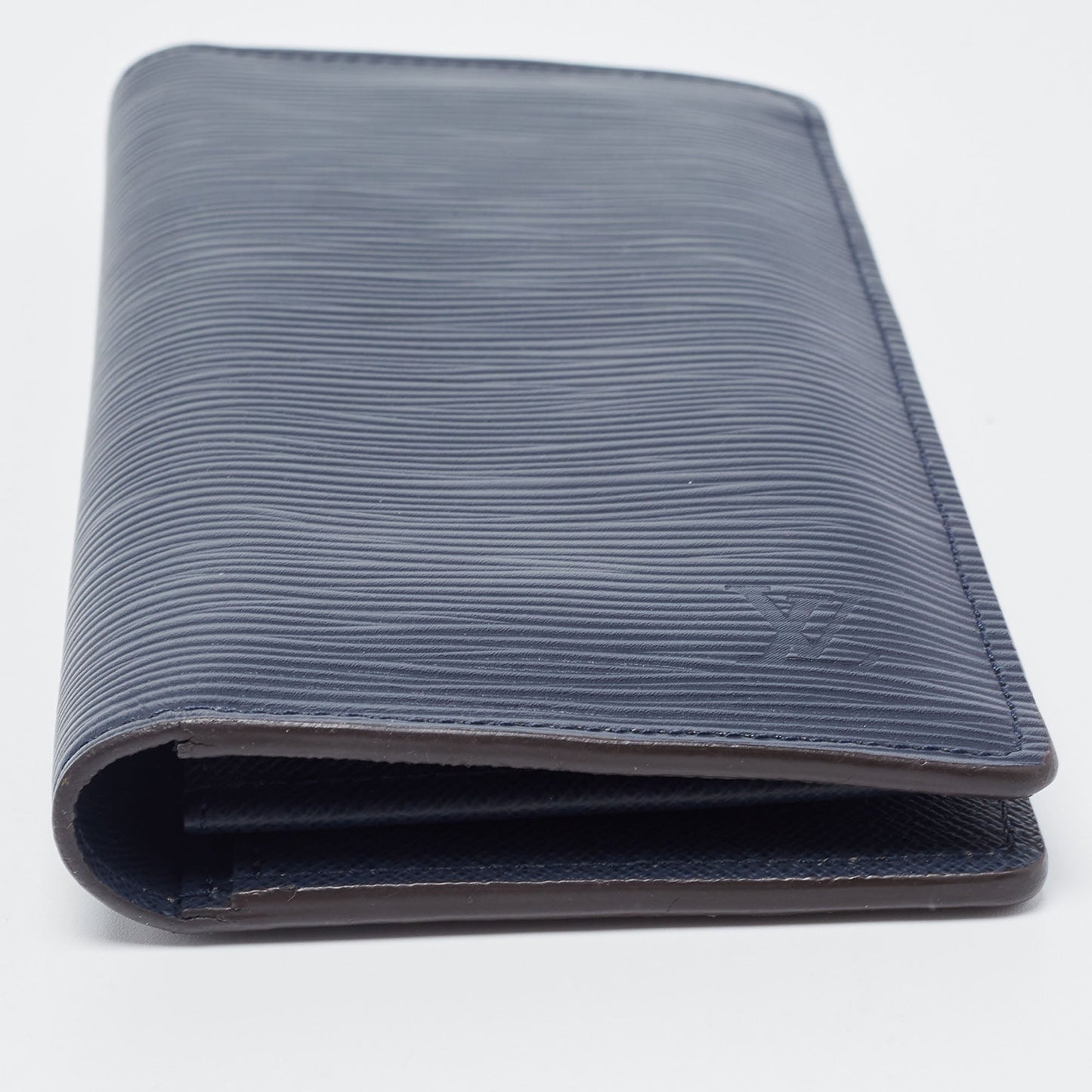 LOUIS VUITTON Navy Blue Epi Leather Brazza Wallet