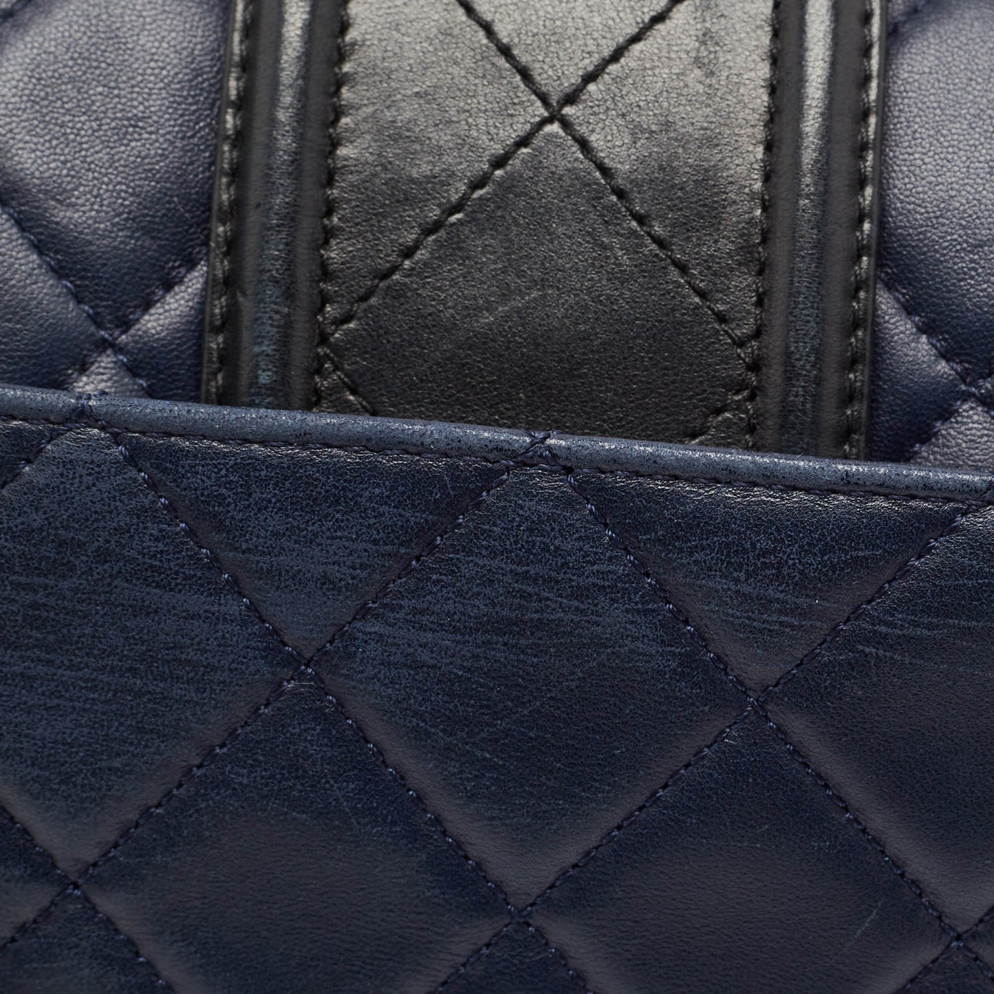 CHANEL Navy Blue/Black Quilted Leather Elegant CC Shoulder Bag