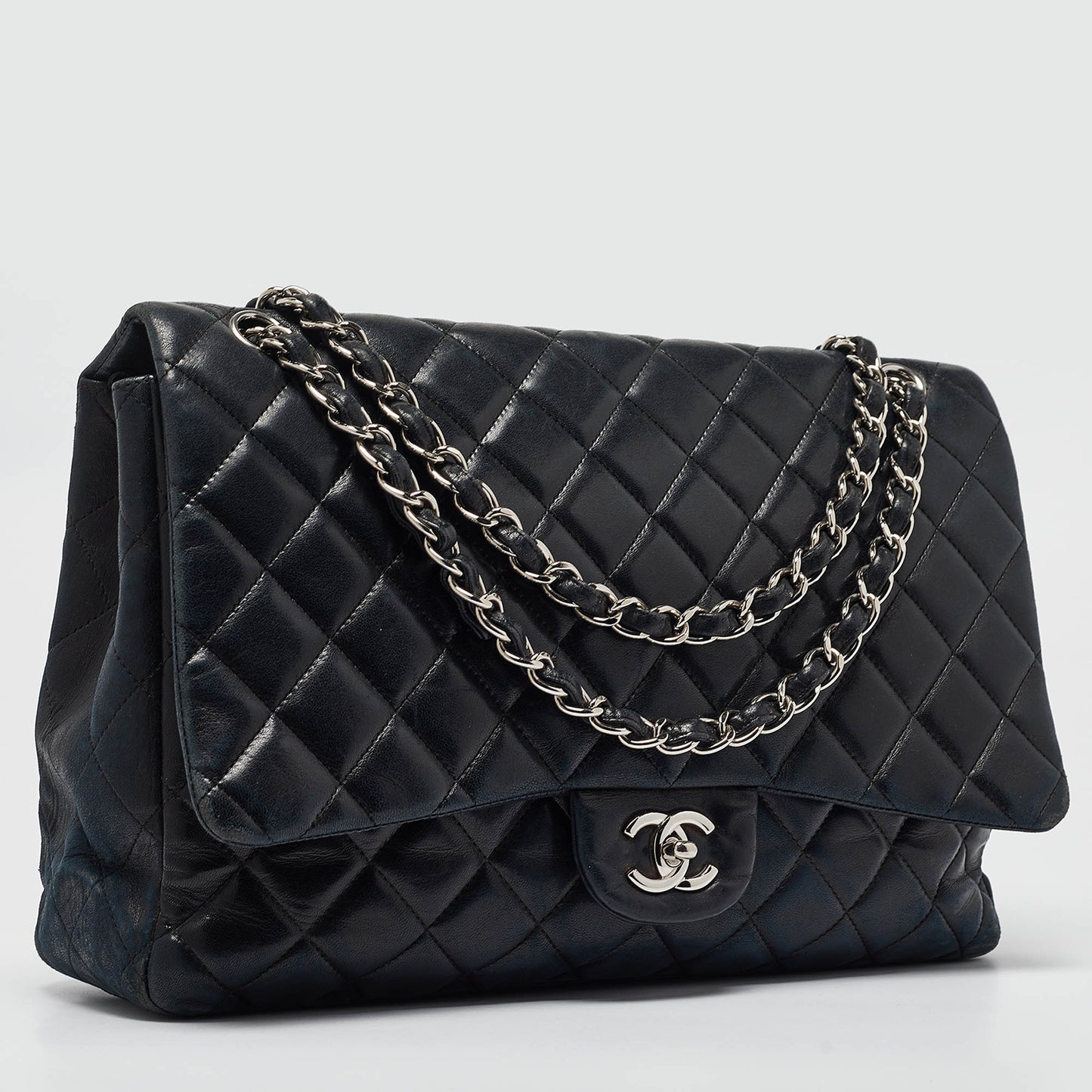 CHANEL Black Quilted Leather Maxi Classic Single Flap Bag
