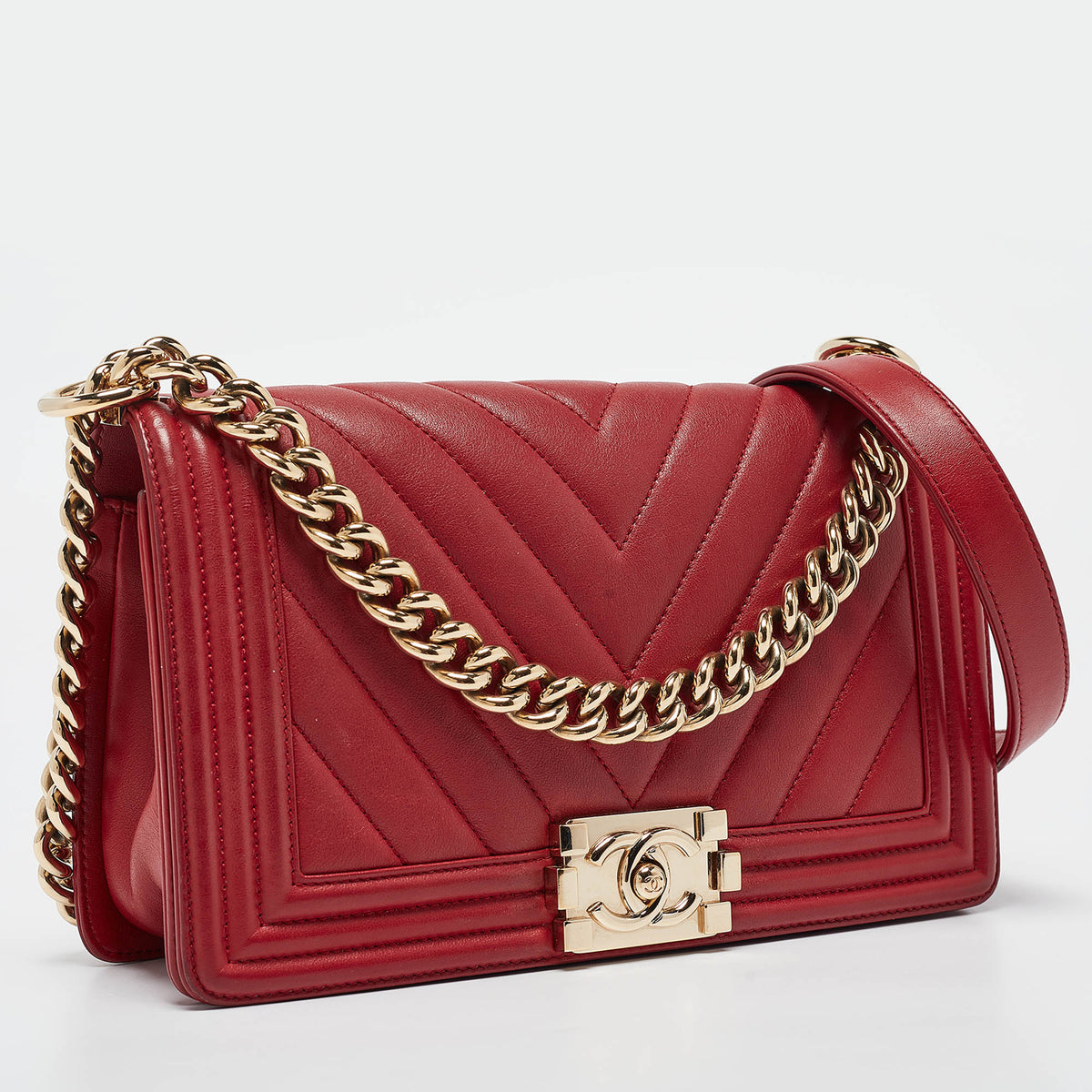 CHANEL Red Chevron Leather Medium Boy Flap Bag