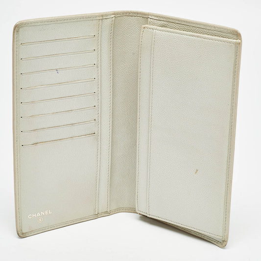 CHANEL Pearl White Caviar Leather CC L Yen Continental Wallet