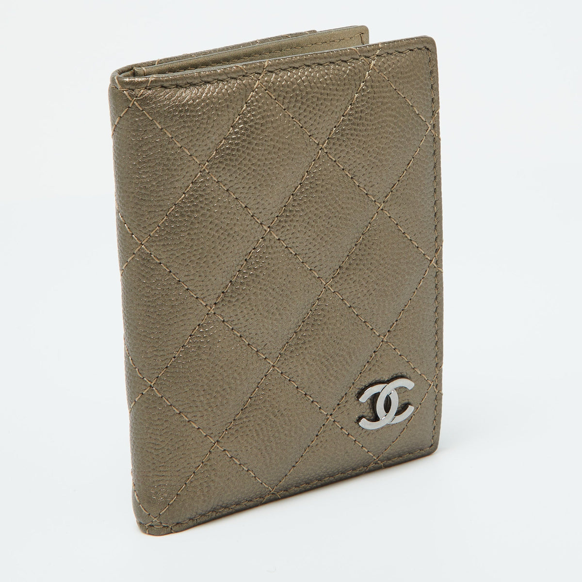 CHANEL Metallic Quilted Caviar Leather CC Logo Card Case