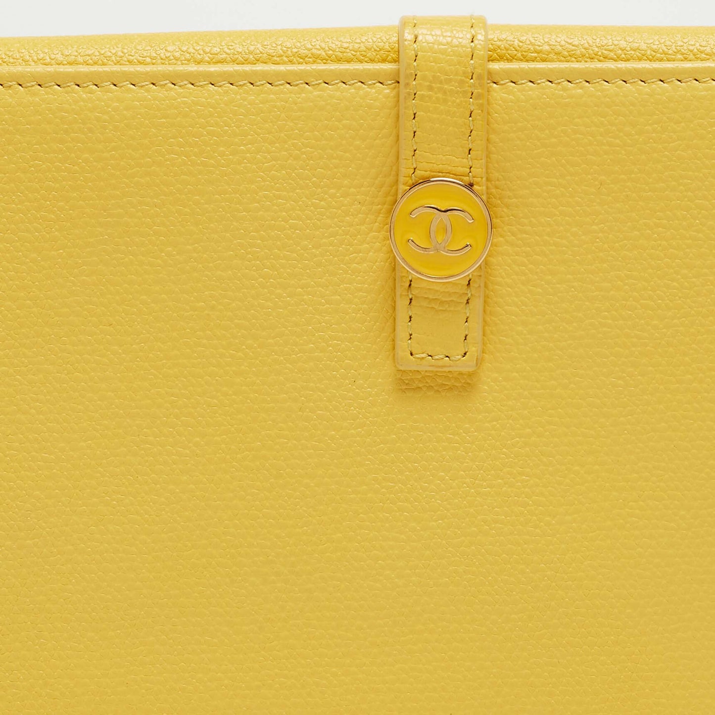 CHANEL Yellow Leather CC Flap French Continental Wallet
