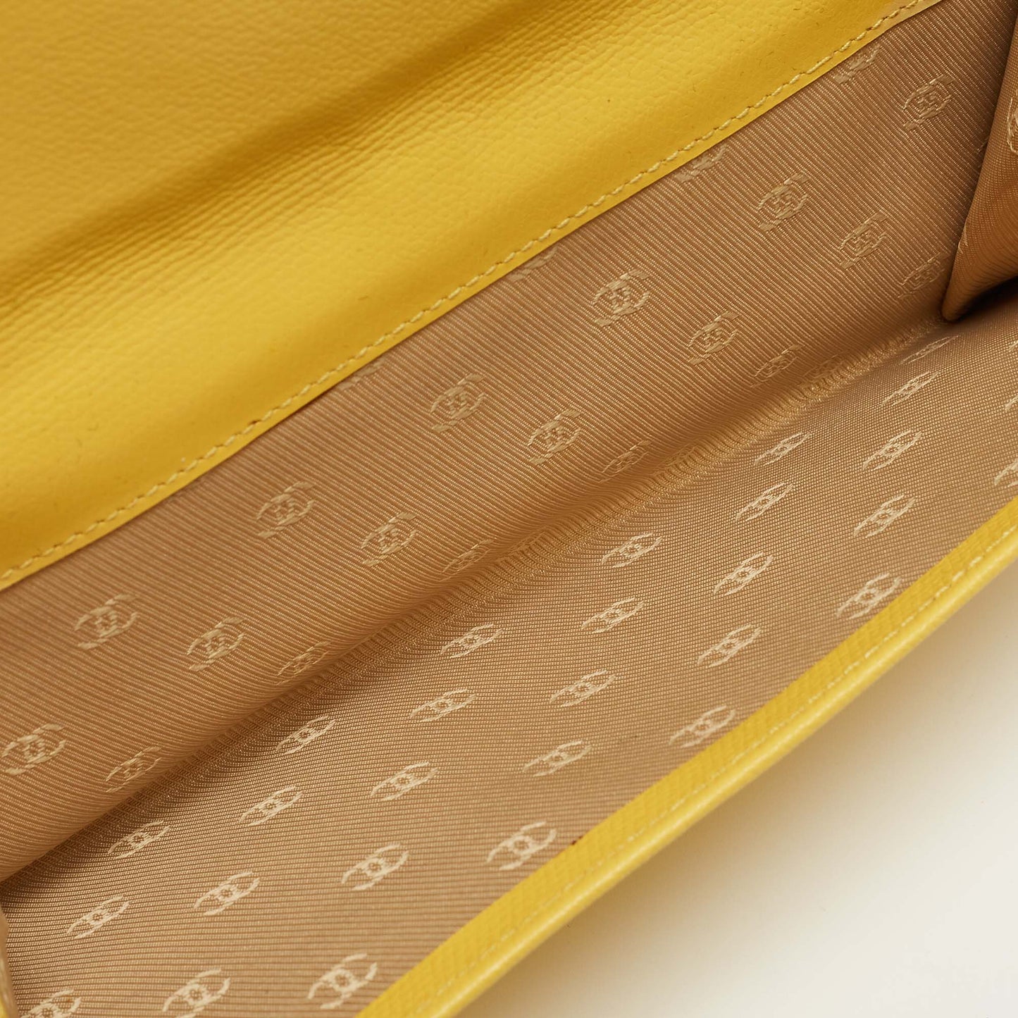 CHANEL Yellow Leather CC Flap French Continental Wallet