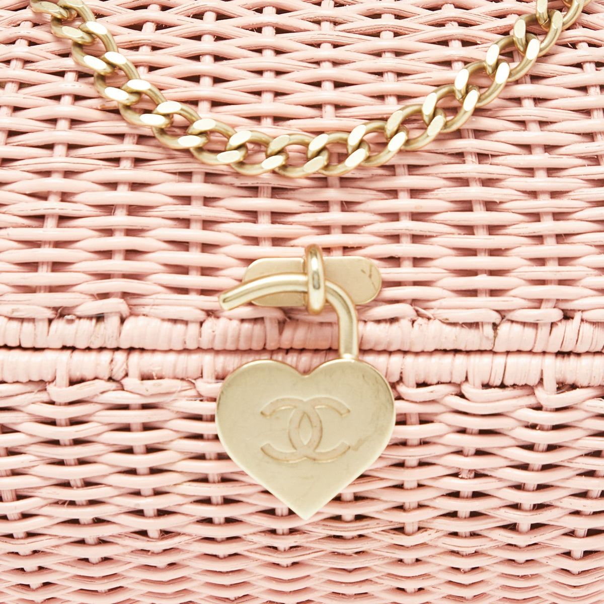 CHANEL Pink Wicker Oval Locket Basket Chain Bag